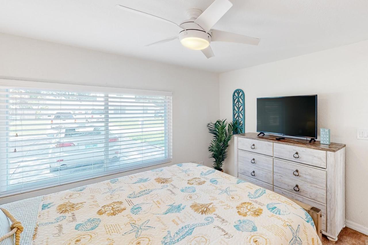 Pinellas Park * St. Petersburg
